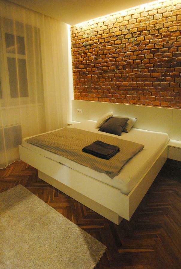 Apartments Centre In Style Olomouc Ngoại thất bức ảnh