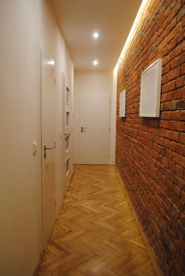 Apartments Centre In Style Olomouc Ngoại thất bức ảnh