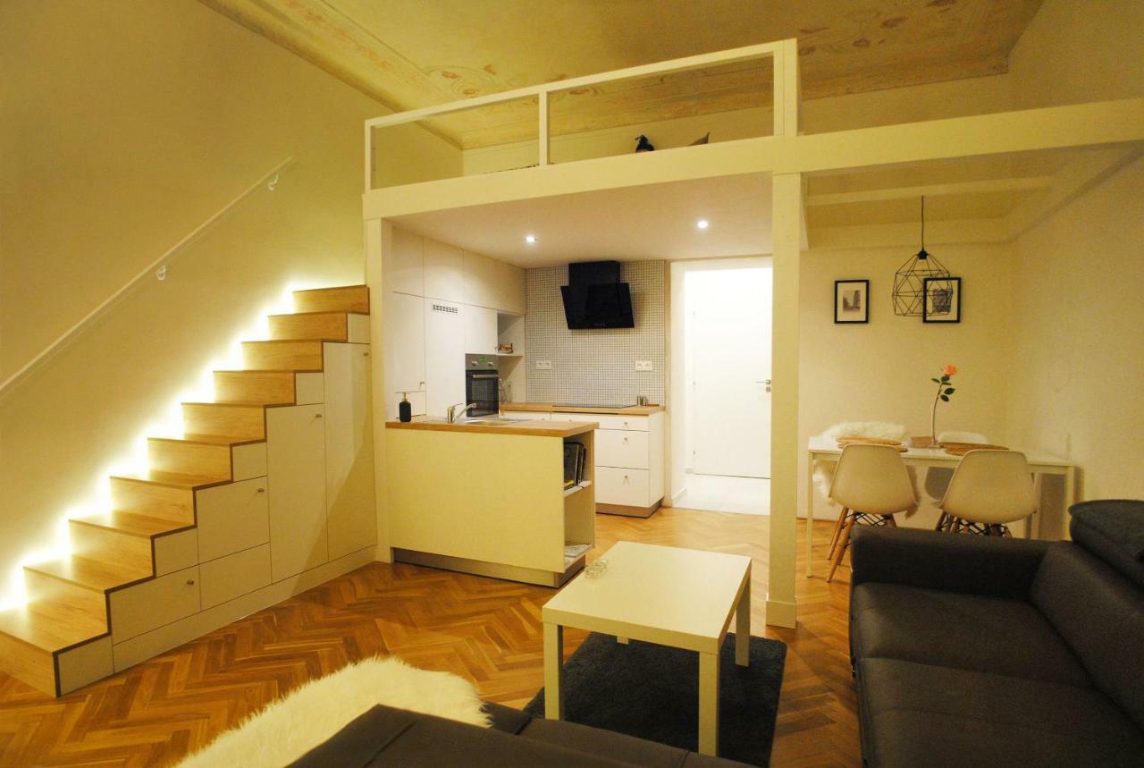 Apartments Centre In Style Olomouc Ngoại thất bức ảnh